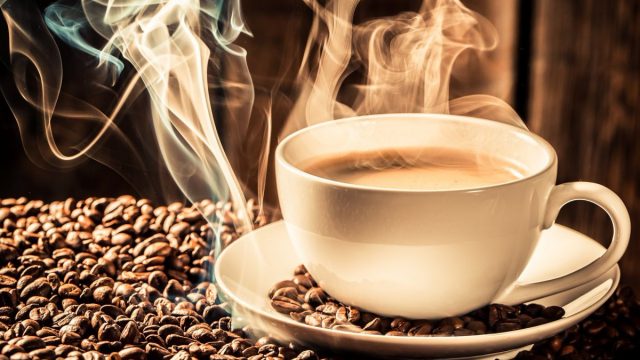 شراء فناجين القهوة في المنام للحامل