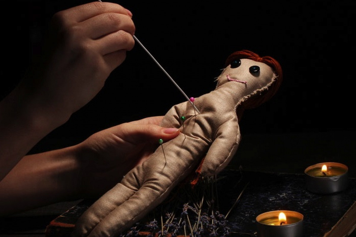 هل السحر المشروب يخرج مع البول