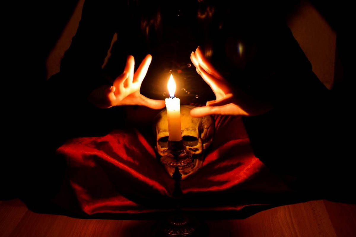 السحر الاسود ما هو