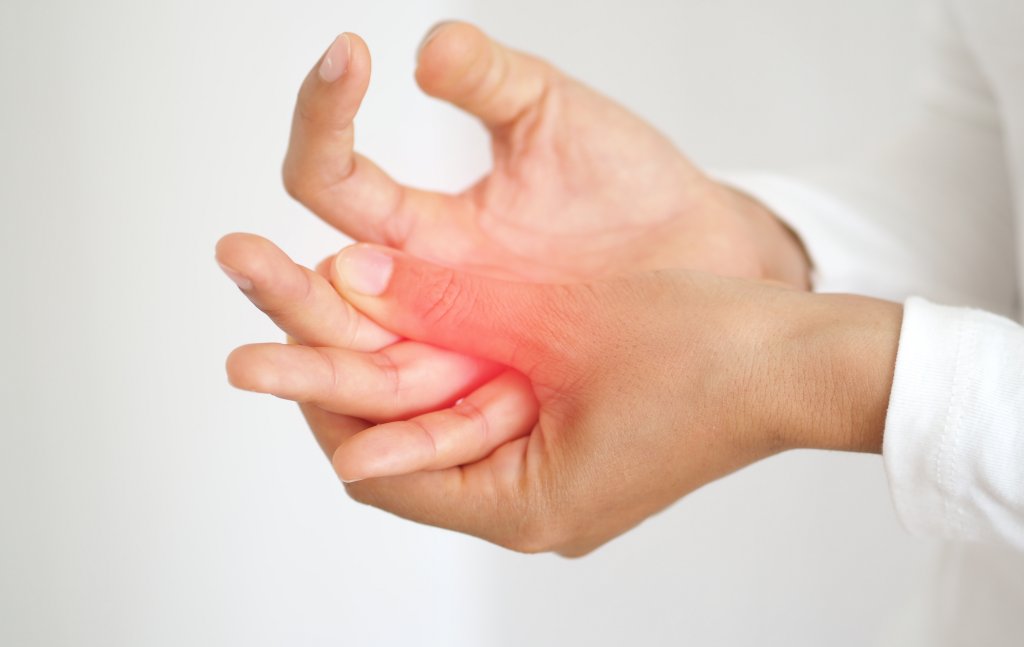 خدر اليد اليسرى متى يكون خطيرا