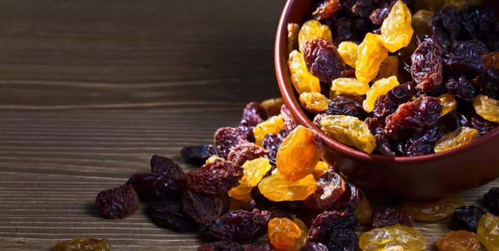 فوائد الزبيب للعظام