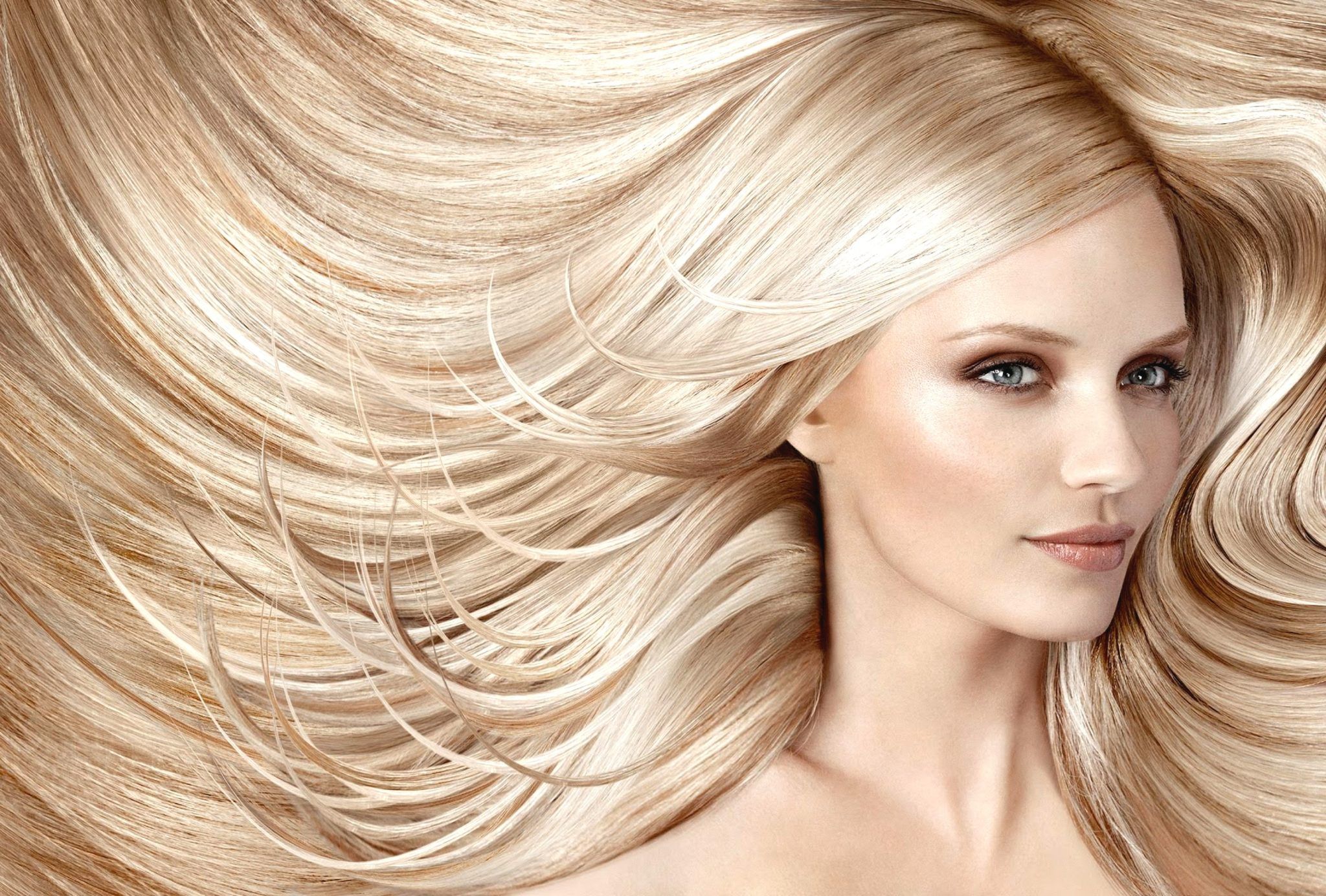 صبغ الشعر باللون الاشقر في المنام