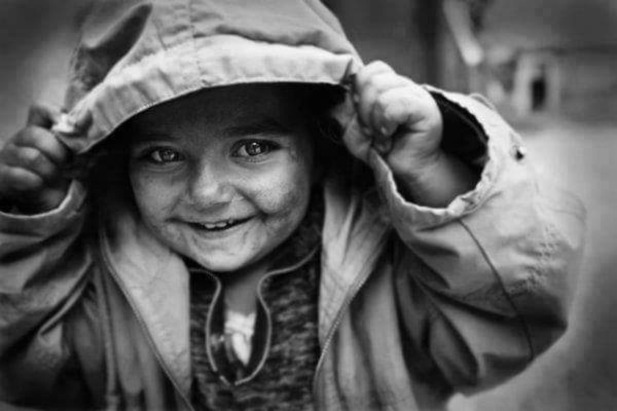 حكم عن الابتسامة