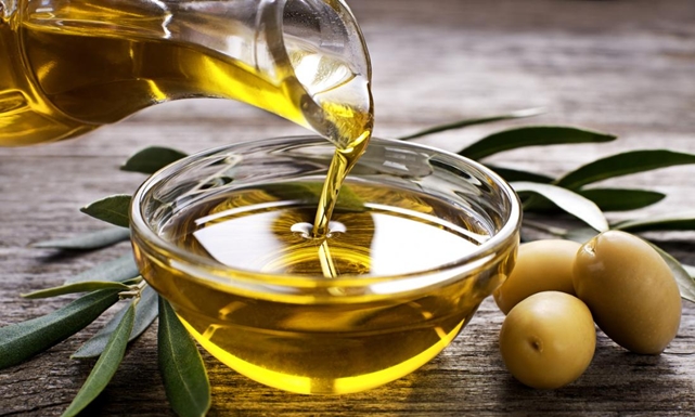 فوائد زيت الزيتون للعضو الذكري