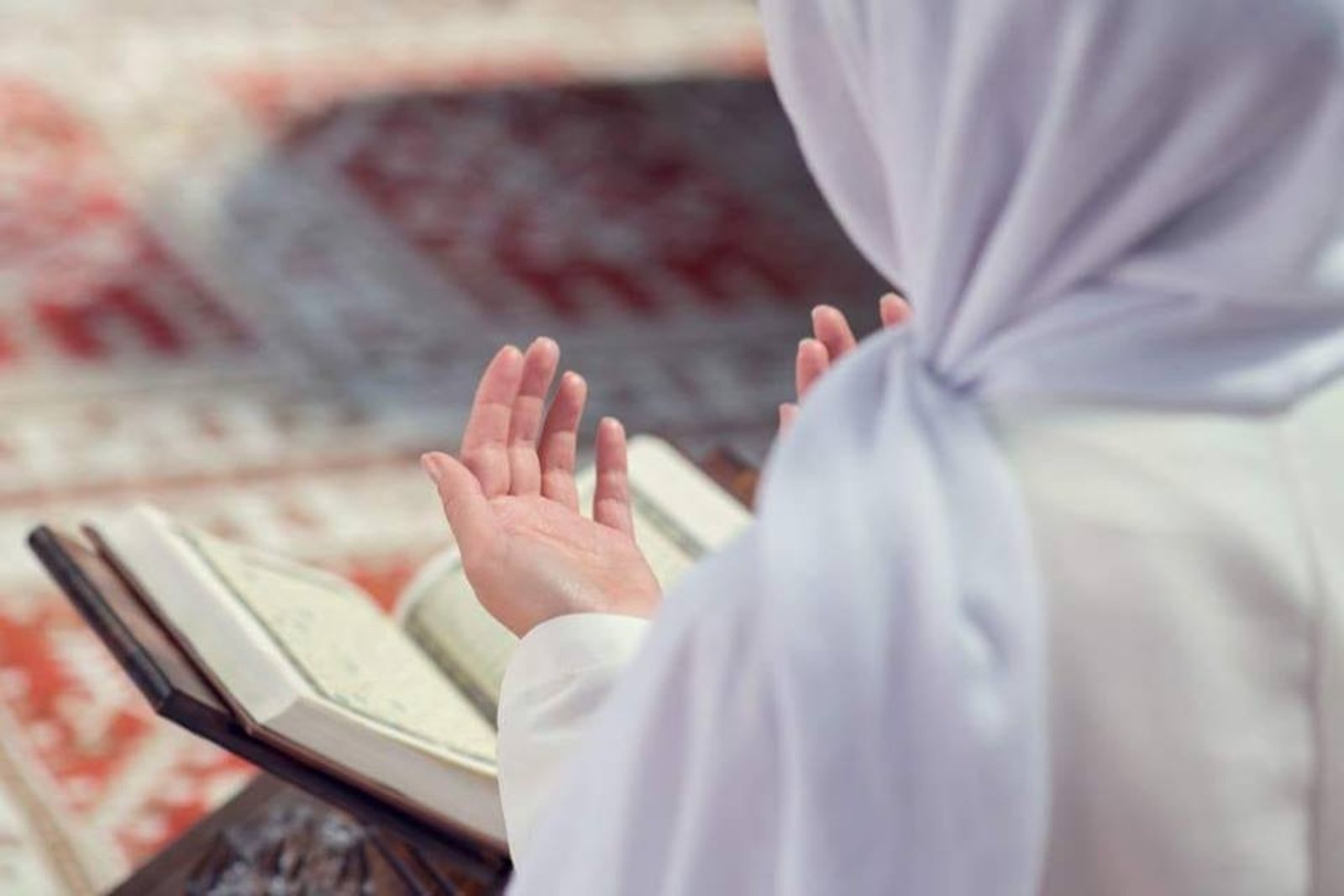 أجمل دعاء للاخت  مستجاب بإذن الرحمن