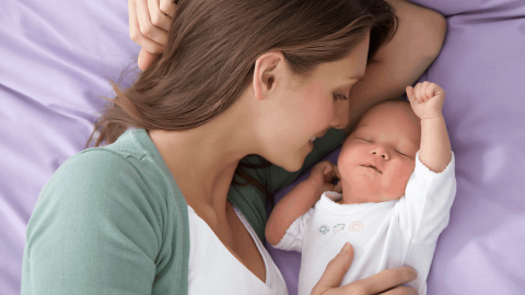 ما أسباب رفض الطفل الرضاعة وطرق علاجها