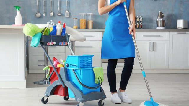 شروط نقل الكفالة من العاملة المنزلية إلى المرأة، وشروط نقل الكفالة بالتفصيل