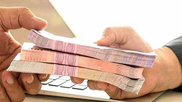 كيف أحصل على قرض وأنا عاطل عن العمل وما هي أنواع البنوك والمؤسسات التي تقدم القرض؟