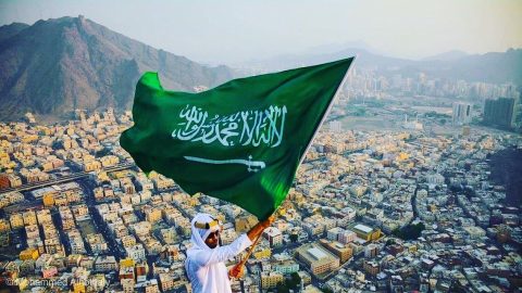 هل يستطيع السعودي أن يحمل جنسيتين مختلفتين وما هي حالات الاستثناء