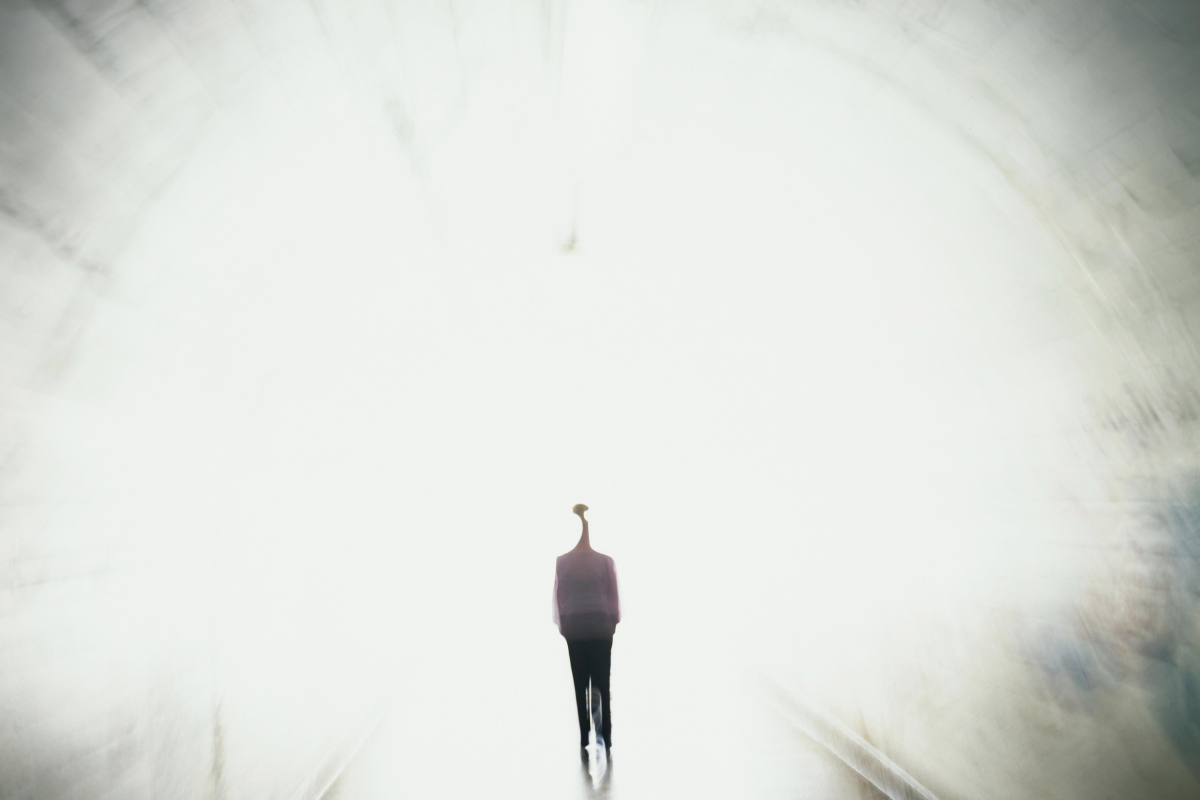 رؤية الميت في المنام يتكلم معك وهو زعلان